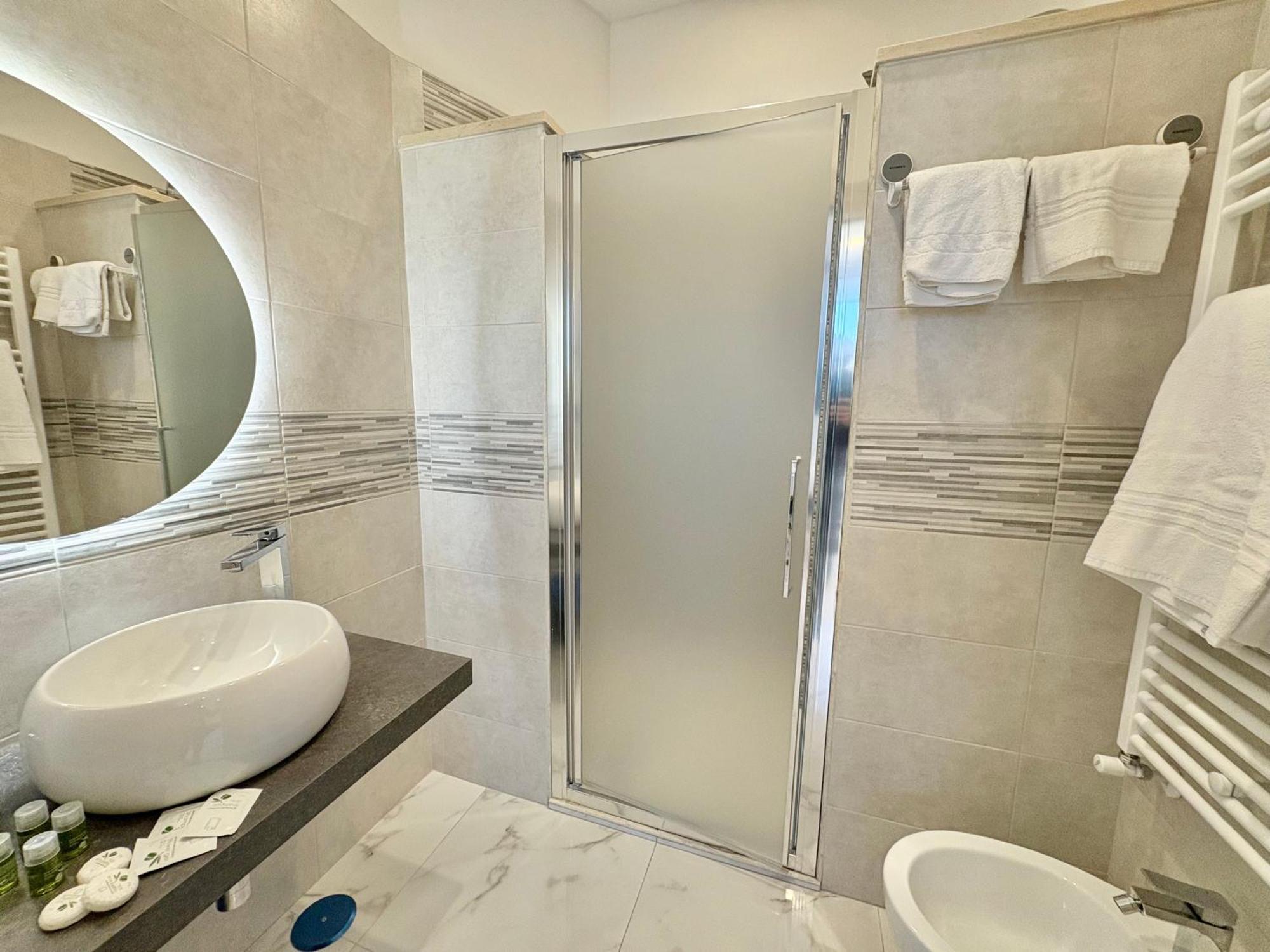 Romano'S Luxury Stay B&B Бари Екстериор снимка